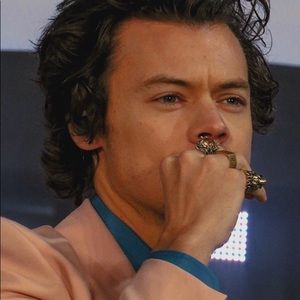 Meet your Posher, Mckenzie